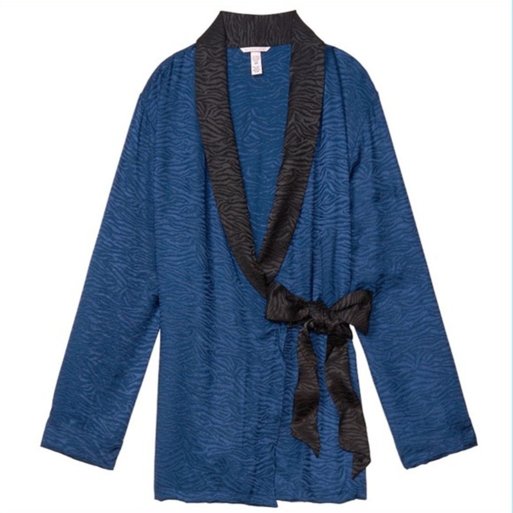 Victoria’s Secret Zebra Kimono